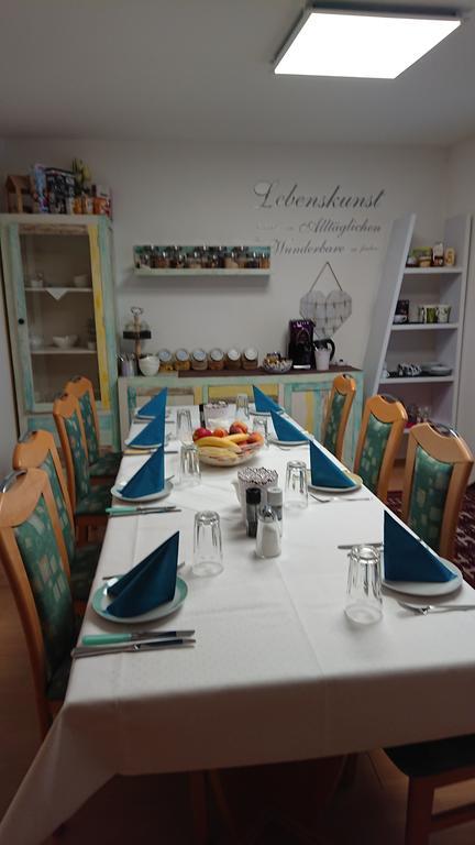 Pension Jahrbacher Leoben (Styria) Bagian luar foto